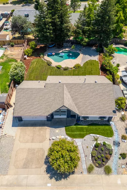 View/Area - 2773 Crystal Tree Dr, Redding, CA 96001 photo 2 of 6
