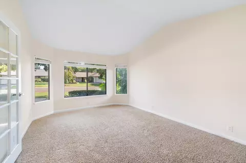 Living - 1866 Silverfield Loop, Redding, CA 96002 photo 1 of 7