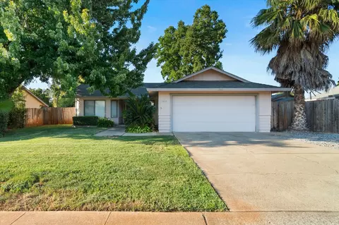 1866 Silverfield Loop, Redding, CA 96002