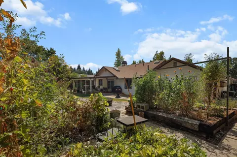 19271 Lexington Ln, Redding, CA 96003 photo 35