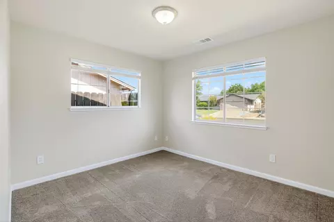 2985 Seminole Dr, Redding, CA 96001 photo 19