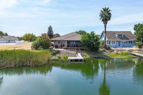 22500 Edgewater Dr, Cottonwood, CA 96022
