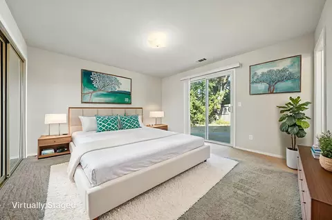 Bedroom - 843 Montcrest Dr, Redding, CA 96003 photo 2 of 9