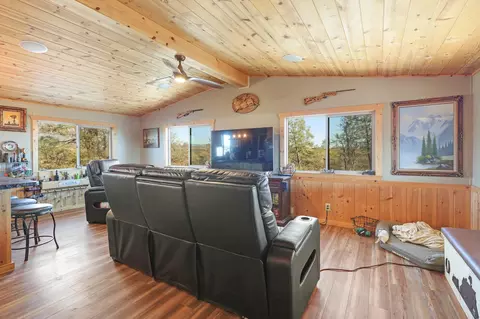 14283 Marsha Way, Igo, CA 96047 photo 5
