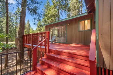 Exterior - 30925 Thumper Dr, Shingletown, CA 96088 photo 15 of 17