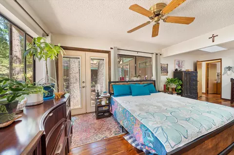 Bedroom - 30925 Thumper Dr, Shingletown, CA 96088 photo 3 of 5