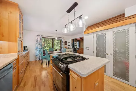 Kitchen - 30925 Thumper Dr, Shingletown, CA 96088 photo 2 of 2