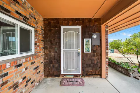 1703 Cascade Ln, Redding, CA 96002 photo 4