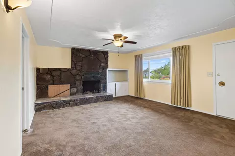 1703 Cascade Ln, Redding, CA 96002 photo 8