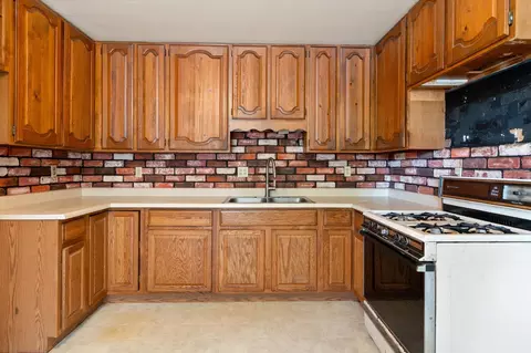 Kitchen - 1700 Dana Dr, Redding, CA 96003 photo 2 of 2