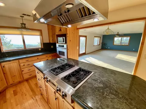Kitchen - 30503 Terry Mill Rd, Round Mountain, CA 96084 photo 5 of 9