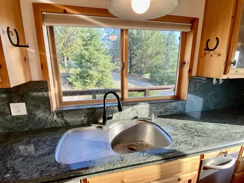 Kitchen - 30503 Terry Mill Rd, Round Mountain, CA 96084 photo 6 of 9