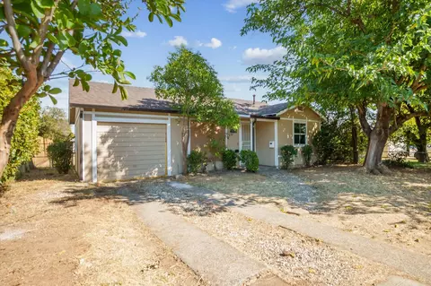 1450 Bulkeley St, Red Bluff, CA 96080