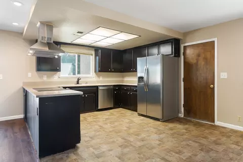 Kitchen - 3645 Seneca Ct, Redding, CA 96001 photo 1 of 2