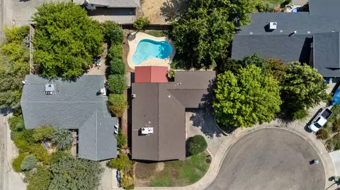 View/Area - 3645 Seneca Ct, Redding, CA 96001 photo 2 of 2