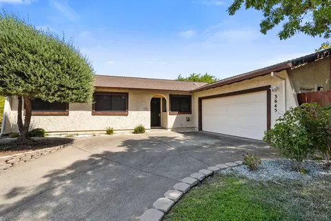 Exterior - 3645 Seneca Ct, Redding, CA 96001 photo 3 of 3