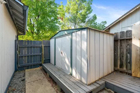 781 Springer Dr, Redding, CA 96003 photo 33