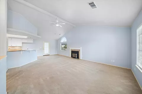 781 Springer Dr, Redding, CA 96003 photo 4