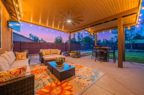 1926 Tarmac Rd, Redding, CA 96003 photo 2