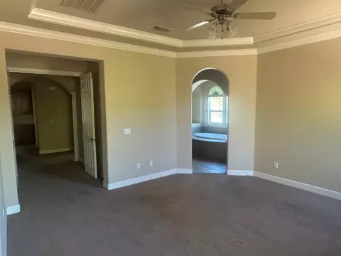 4463 Pike Ct, Redding, CA 96002 photo 2
