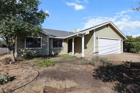 19333 Lake California Dr, Cottonwood, CA 96022