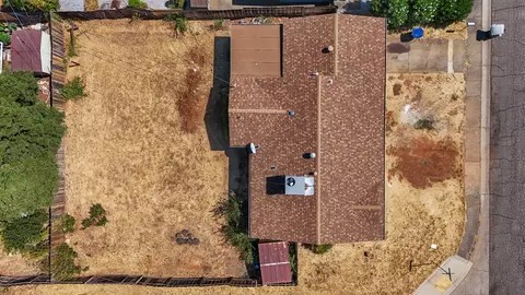 View/Area - 2042 Neptune Ter, Redding, CA 96002 photo 1 of 2