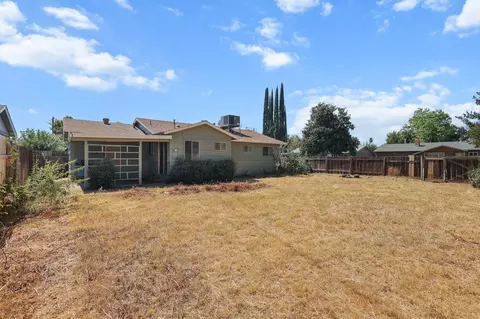 Exterior - 2042 Neptune Ter, Redding, CA 96002 photo 4 of 8