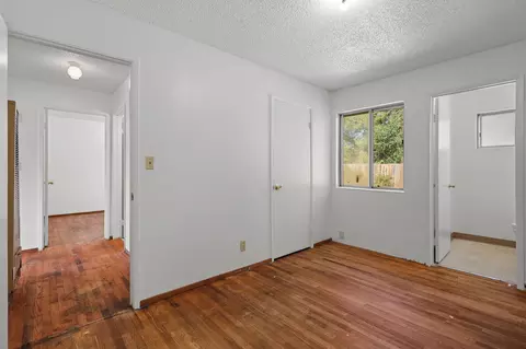 Bedroom - 2042 Neptune Ter, Redding, CA 96002 photo 4 of 10