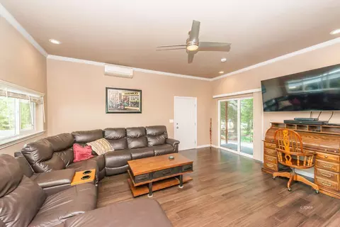 250 Mary Ave, Trinity Center, CA 96091 photo 8