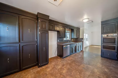 Kitchen - 2330 Wilsey Dr, Redding, CA 96001 photo 4 of 4