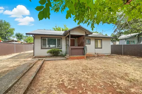 1995 Durrett St, Shasta Lake, CA 96019