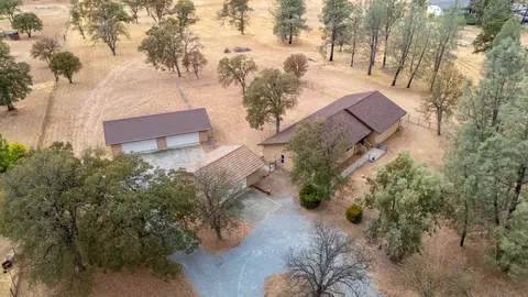 10604 Northgate Dr, Palo Cedro, CA 96073
