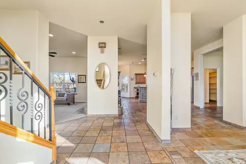 Entry Way - 14860 Oak Knoll Dr, Red Bluff, CA 96080 photo 1 of 8