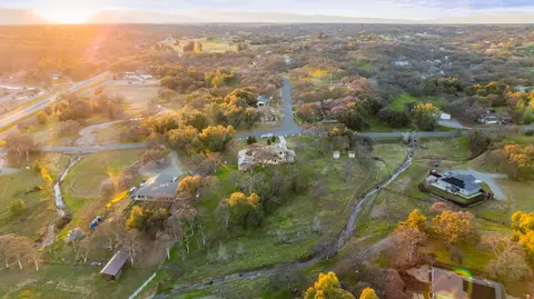 View/Area - 14860 Oak Knoll Dr, Red Bluff, CA 96080 photo 2 of 2