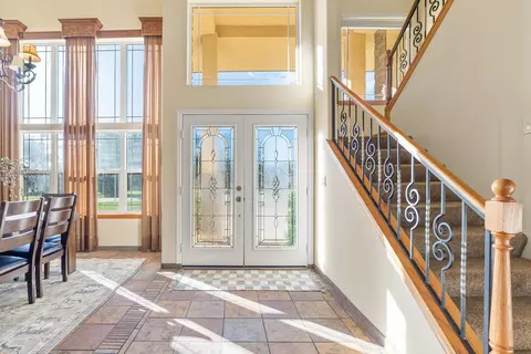 Entry Way - 14860 Oak Knoll Dr, Red Bluff, CA 96080 photo 2 of 8