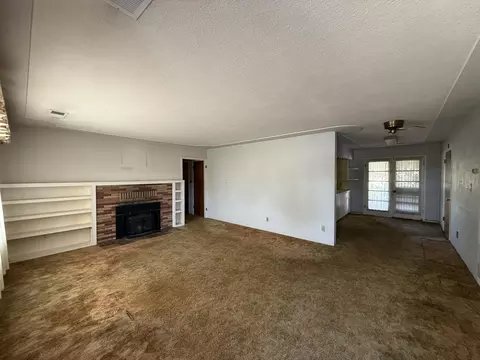 2430 N Bonnyview Rd, Redding, CA 96001 photo 5