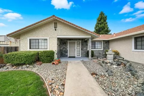 11426 Menlo Way, Redding, CA 96003 photo 4