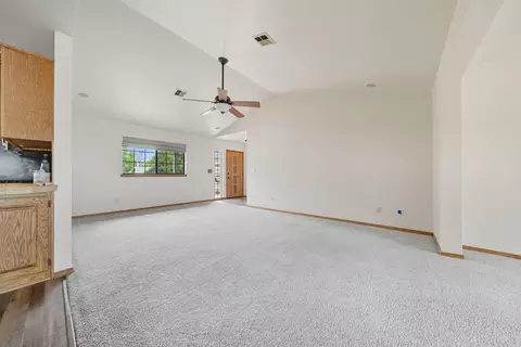 11426 Menlo Way, Redding, CA 96003 photo 6
