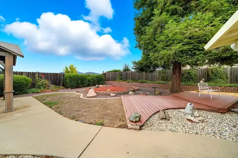 11426 Menlo Way, Redding, CA 96003 photo 39