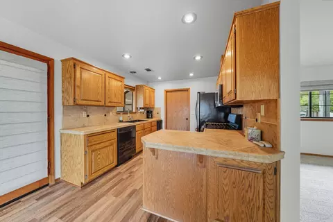 11426 Menlo Way, Redding, CA 96003 photo 15