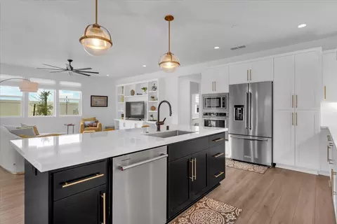 Kitchen - 3875 Thomason Trl, Redding, CA 96002 photo 3 of 3