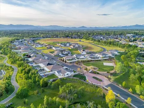 View/Area - 3875 Thomason Trl, Redding, CA 96002 photo 1 of 2