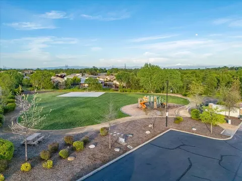 View/Area - 3875 Thomason Trl, Redding, CA 96002 photo 2 of 2