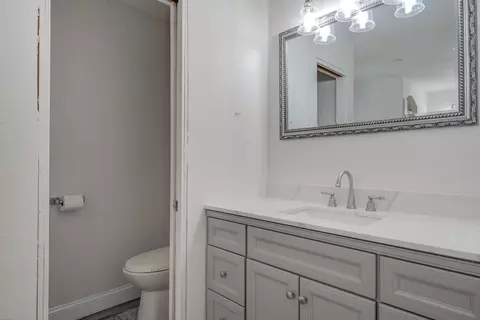 22212 Loop Dr, Redding, CA 96003 photo 30