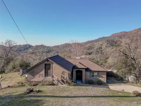22212 Loop Dr, Redding, CA 96003 photo 42