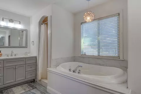 22212 Loop Dr, Redding, CA 96003 photo 25