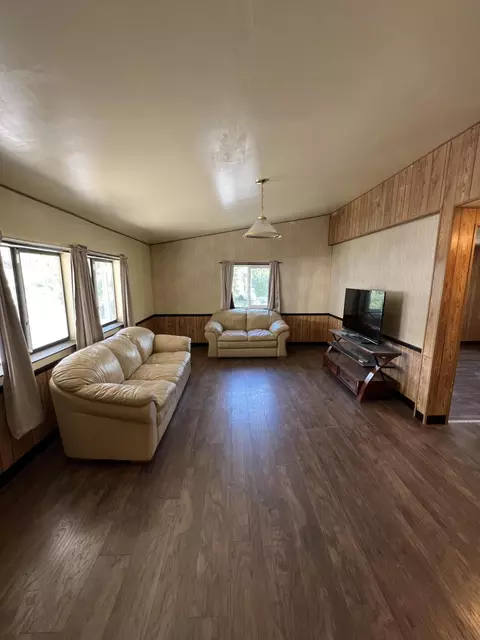 1401 Menomenee Ln, Redding, CA 96003 photo 11