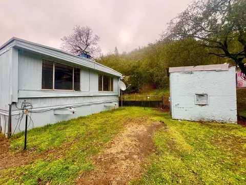 22154 Ravine Ct, Redding, CA 96003 photo 4