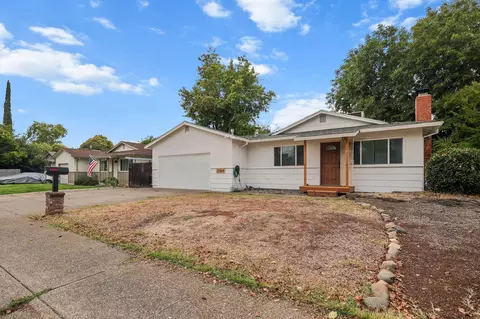 3584 Mercury Dr, Redding, CA 96002
