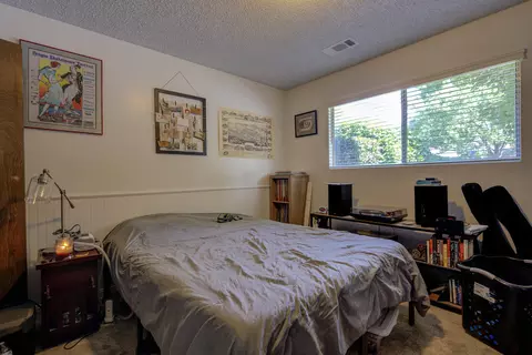 1825 Del Mar Ave, Redding, CA 96003 photo 7